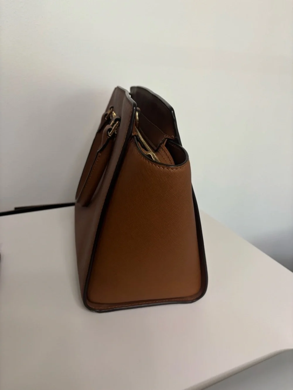 MICHAEL KORS Selma Satchel Purse - Picture 8 of 16